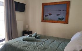 Ampolias Rooms Messolonghi